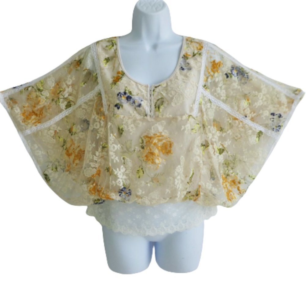 Free People Floral Lace Overlay Top Butterfly Bat Wing Sleeve Button Front S
